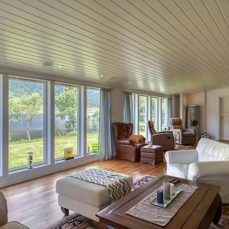 Vesteralen Lodge, Top Quality In Lofoten Vesteralen Holiday home Sortland